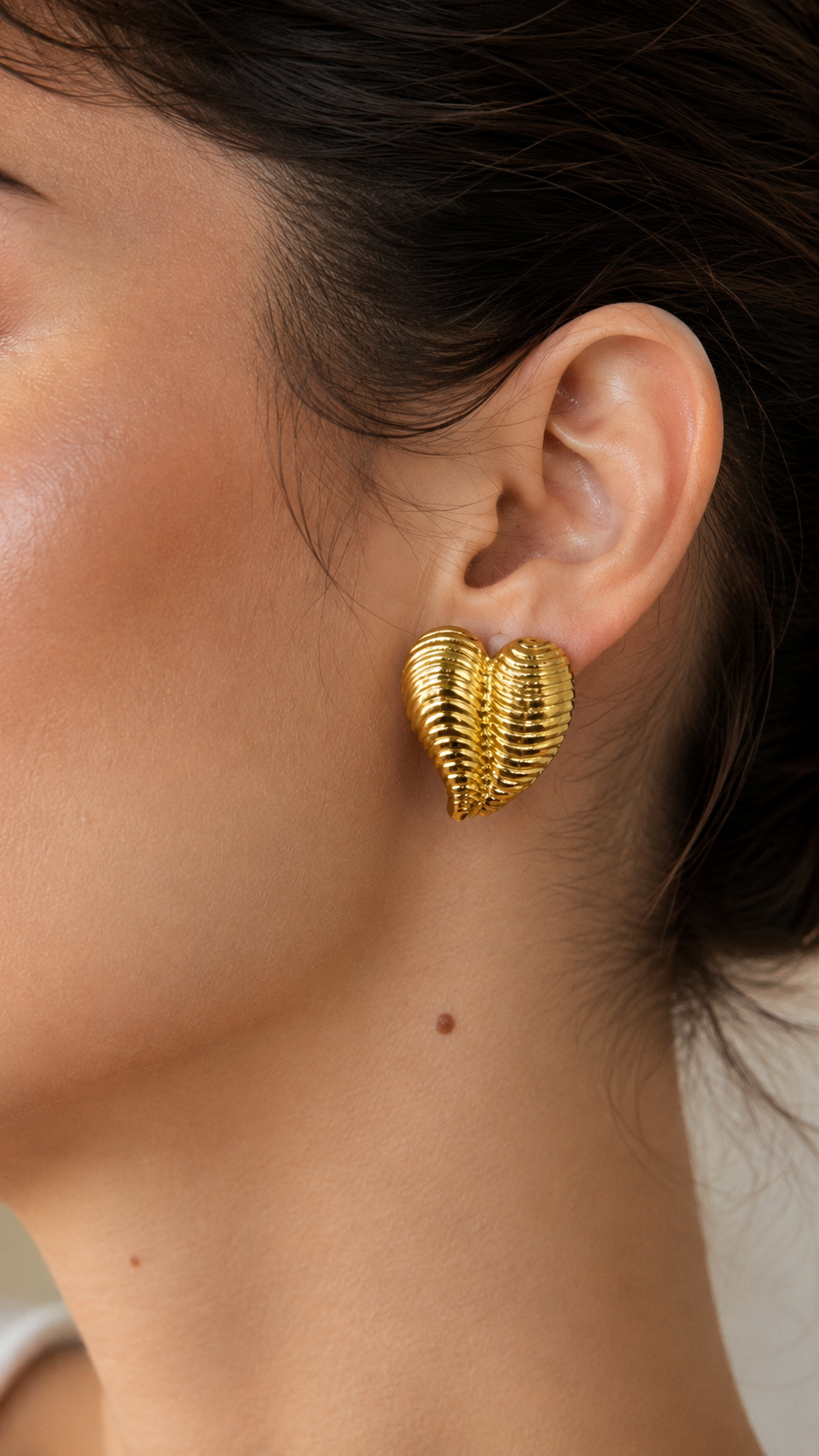Love Curve Earring